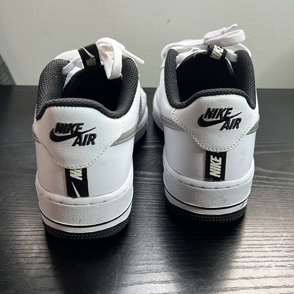 Nike Airforce 1 LV8 KSA Youth 6Y Black and White - Picture 4 of 5